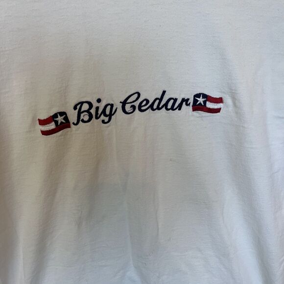 Vintage Big Cedar Lodge Shirt Mens Large White Embroidered Graphic Made in USA - Picture 7 of 8